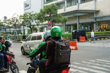 Why Delivery Startups Fail to Deliver: Exploring the Challenges of the Delivery Market