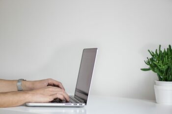 How to Manage Cash Flow in a Small Business