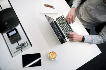 5 Top Tips For Managing Cash Flow For Startups